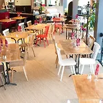 Hotel Ibis Etienne - La Terrasse Saint-Priest-en-Jarez