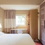 Hotel Ibis Etienne - La Terrasse Saint-Priest-en-Jarez