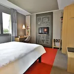 Hotel Ibis Etienne - La Terrasse Saint-Priest-en-Jarez