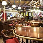 Hotel Ibis Etienne - La Terrasse Saint-Priest-en-Jarez