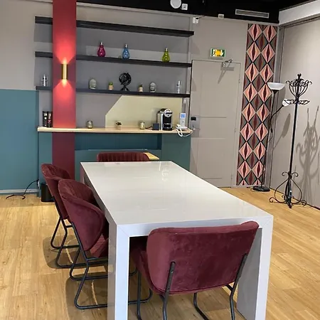 Hotel Ibis Etienne - La Terrasse 3*