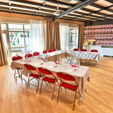 Hotel Ibis Etienne - La Terrasse