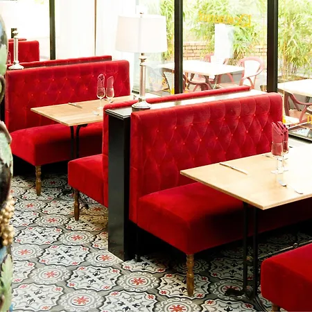 Ibis Etienne - La Terrasse Hotel 3*
