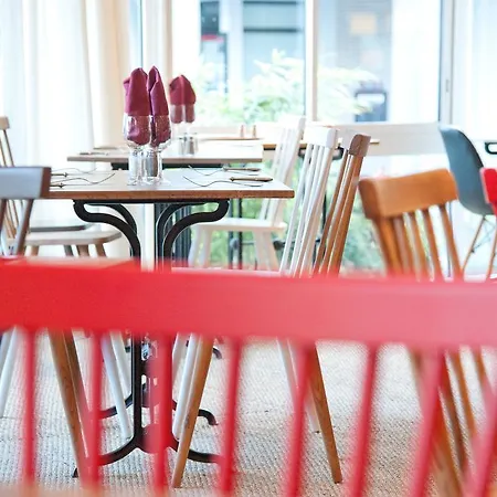 Hotel Ibis étienne - La Terrasse 3*