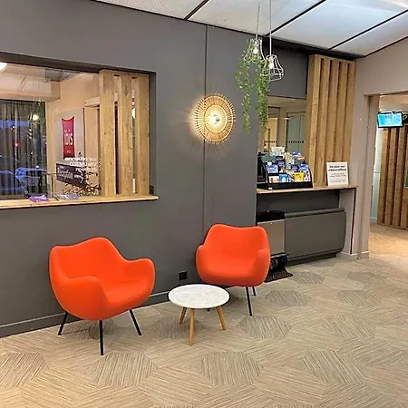 Ibis Etienne - La Terrasse 3*