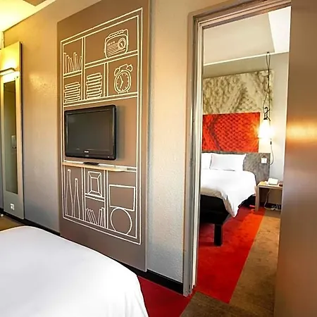 Ibis Etienne - La Terrasse 3*