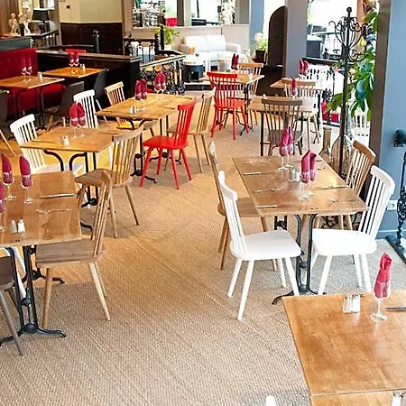 Ibis étienne - La Terrasse