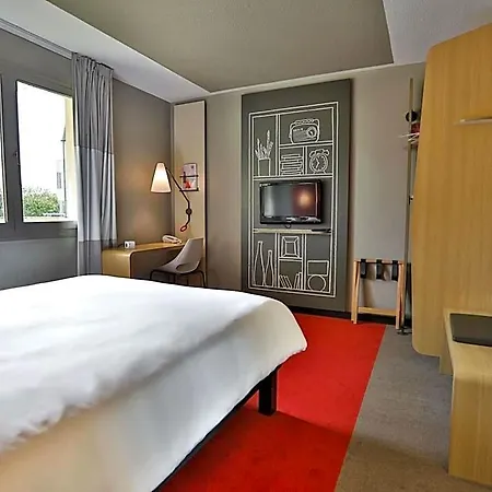 Hotel Ibis étienne - La Terrasse Saint-Priest-en-Jarez