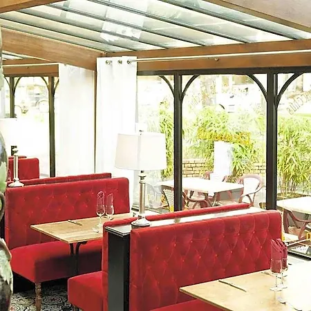 Ibis étienne - La Terrasse Hotel
