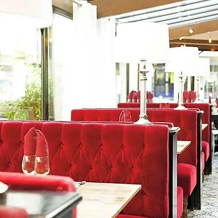 Ibis étienne - La Terrasse 3*