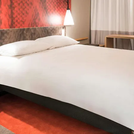 Hotel Ibis Etienne - La Terrasse Saint-Priest-en-Jarez